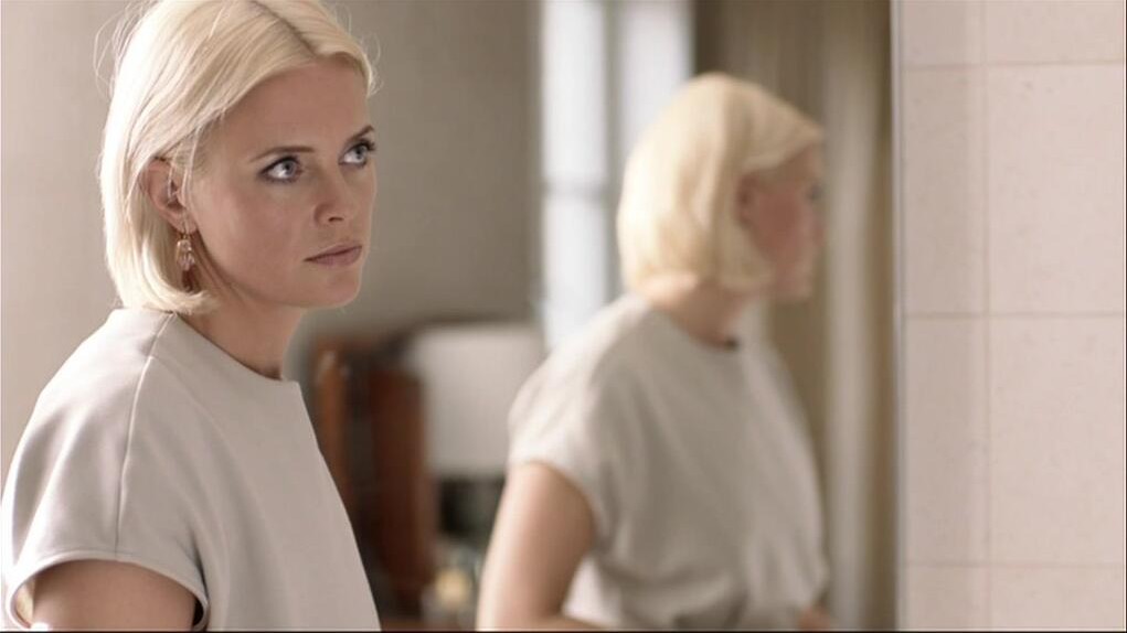 Katta yoshli rus ayol bilan anal jinsiy aloqa